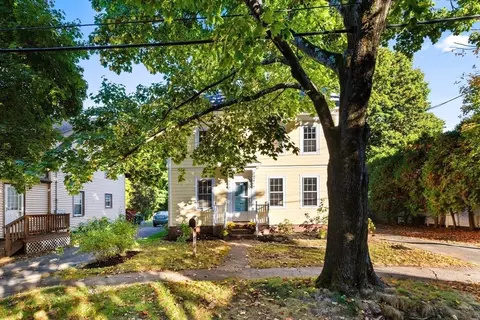 34 Chestnut St, Danvers, MA 01923 photo 8