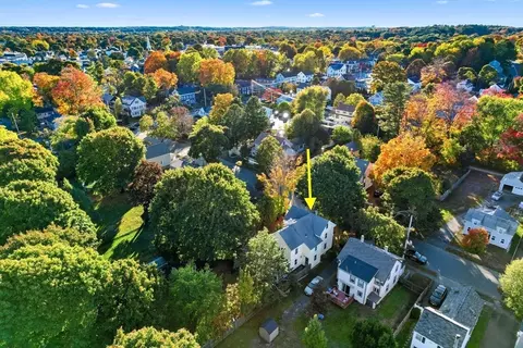 34 Chestnut St, Danvers, MA 01923 photo 32