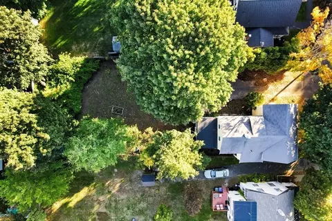 34 Chestnut St, Danvers, MA 01923 photo 31