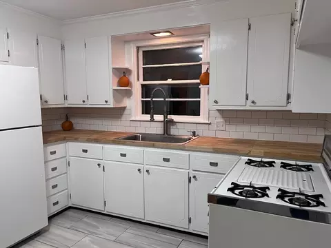 65 Blodgett, Springfield, MA 01108 photo 6