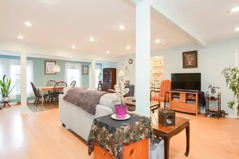 12 Thirteenth St, Wareham, MA 02558 photo 5