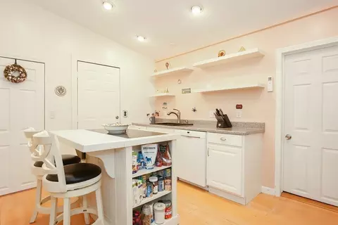 12 Thirteenth St, Wareham, MA 02558 photo 10