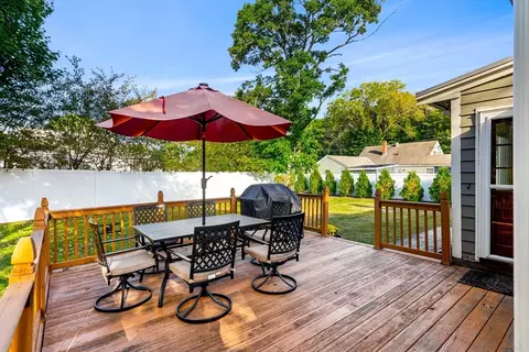 Exterior - 11 Gerson Ter, Lowell, MA 01852 photo 7 of 8