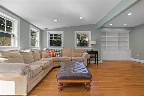 Living - 34 Willard St, Dedham, MA 02026 photo 4 of 7