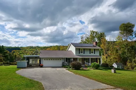 10 Phillips Dr, Colrain, MA 01340