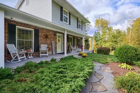 Exterior - 10 Phillips Dr, Colrain, MA 01340 photo 2 of 8