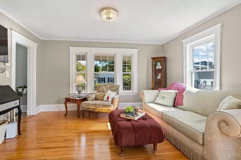 57 Middlesex Rd, Stoneham, MA 02180 photo 13