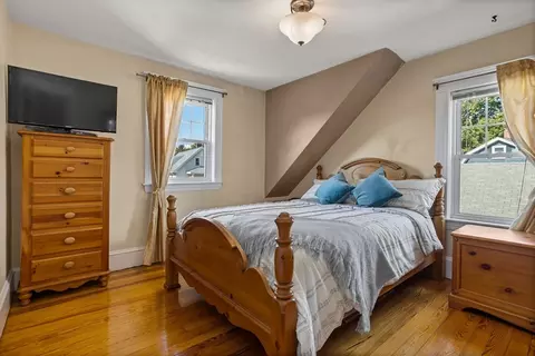 57 Middlesex Rd, Stoneham, MA 02180 photo 23