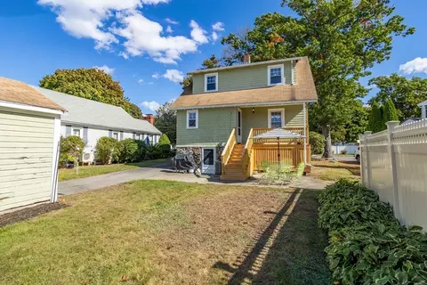 57 Middlesex Rd, Stoneham, MA 02180 photo 6
