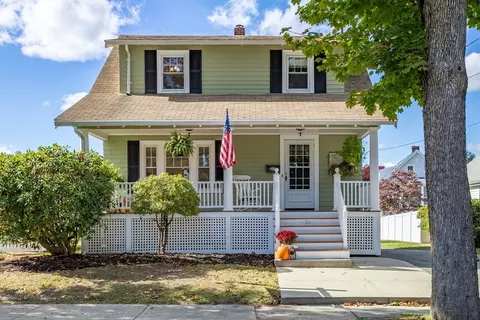 57 Middlesex Rd, Stoneham, MA 02180