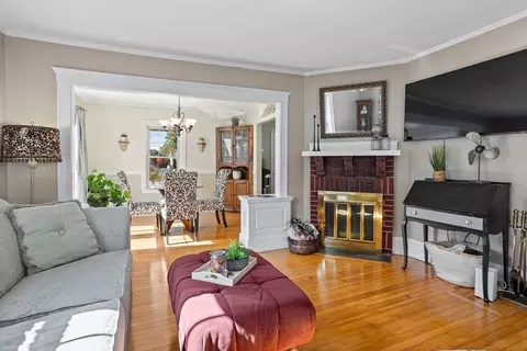 57 Middlesex Rd, Stoneham, MA 02180 photo 12
