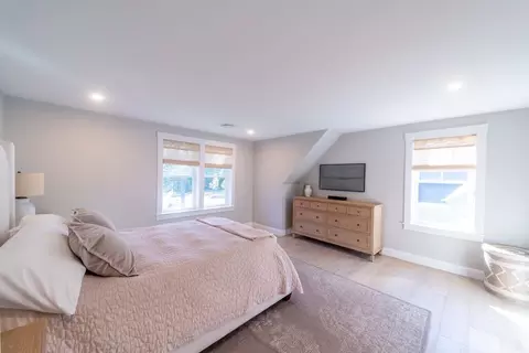 Bedroom - 11 Tudor, Mashpee, MA 02649 photo 1 of 6