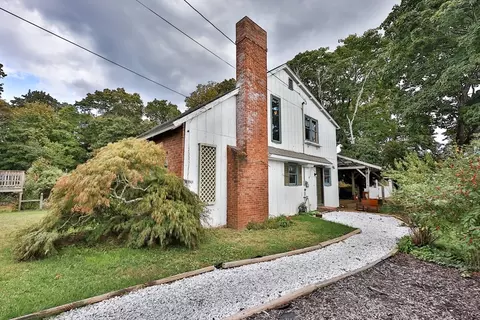 574 Newport Ave # -R, Attleboro, MA 02703