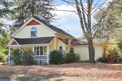 215 Stony Hill Rd, Wilbraham, MA 01095