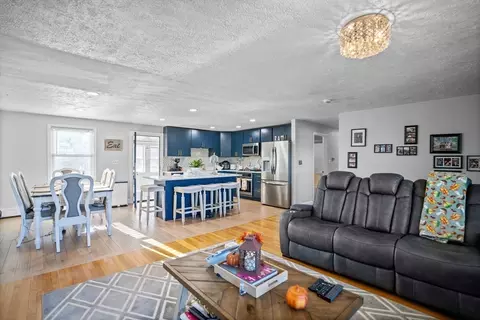 305 Walnut St, Saugus, MA 01906