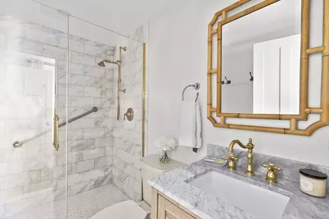 54 Elm St, Hingham, MA 02043 photo 16