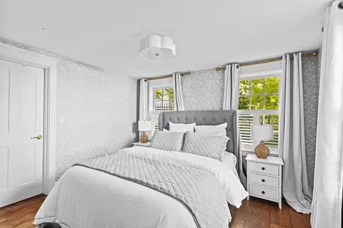 54 Elm St, Hingham, MA 02043 photo 15