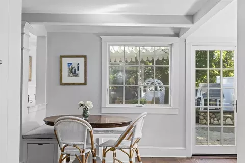 54 Elm St, Hingham, MA 02043 photo 6