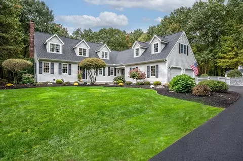 44 Brooks Rd, Paxton, MA 01612