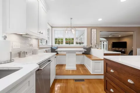 Kitchen - 44 Brooks Rd, Paxton, MA 01612 photo 4 of 4