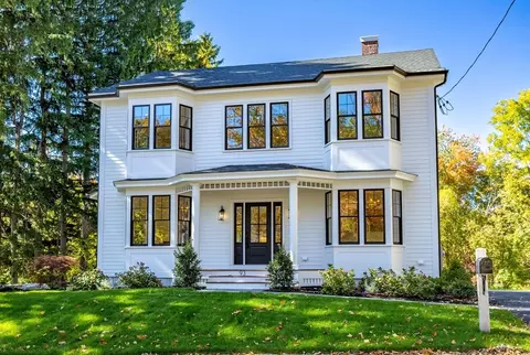 93 South Rd, Bedford, MA 01730