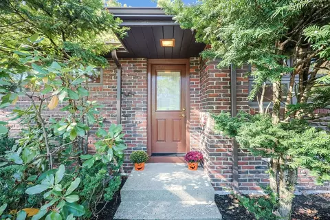 37 William J Hts, Framingham, MA 01702