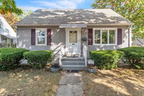 185 Breckwood Blvd, Springfield, MA 01109