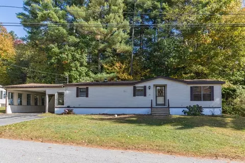 25 Champagne Rd, Gardner, MA 01440