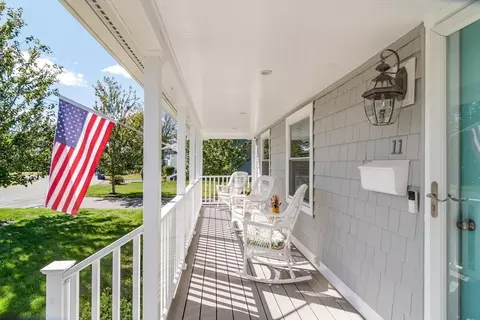 11 Central Pl, Bourne, MA 02532 photo 4