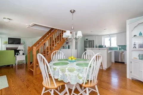 11 Central Pl, Bourne, MA 02532 photo 8