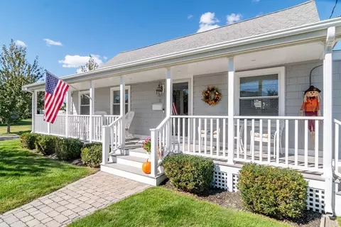 11 Central Pl, Bourne, MA 02532 photo 3