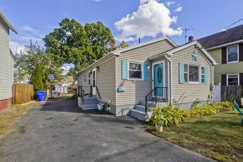 33 Coleman St, Springfield, MA 01109 photo 1