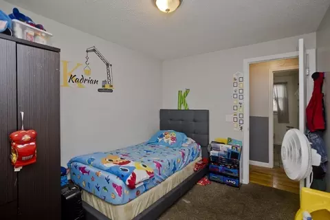 33 Coleman St, Springfield, MA 01109 photo 18