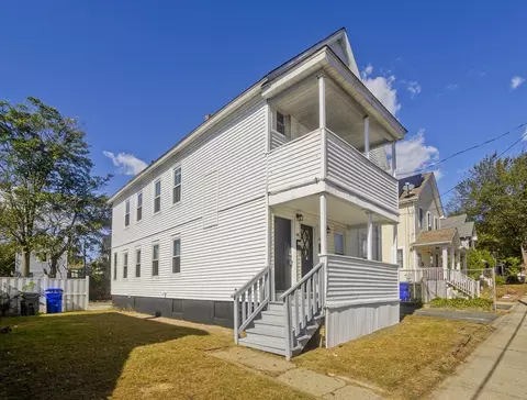 22 Chester St, Springfield, MA 01105