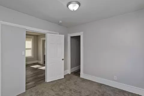 22 Chester St, Springfield, MA 01105 photo 10