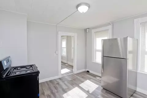 22 Chester St, Springfield, MA 01105 photo 7