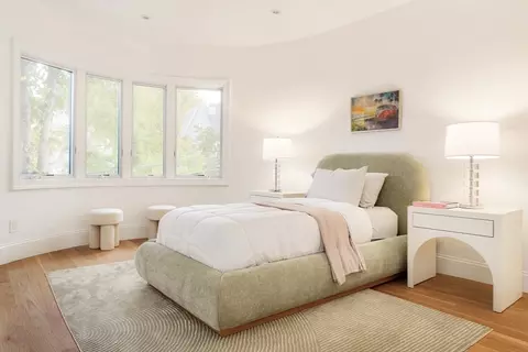124 Coolidge St, Brookline, MA 02446 photo 18
