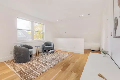 124 Coolidge St, Brookline, MA 02446 photo 24