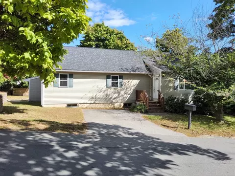 59 Observatory Ave, Haverhill, MA 01832