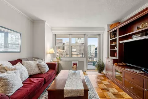 151 Tremont St #16-U, Boston, MA 02111