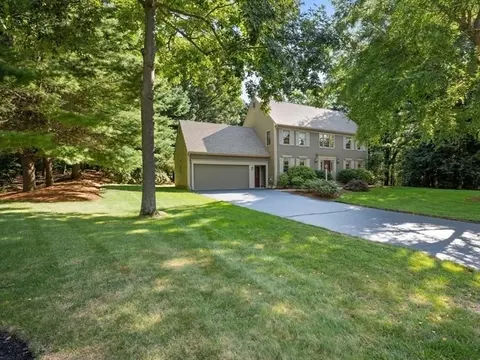 24 Glen Gery Rd, Shrewsbury, MA 01545