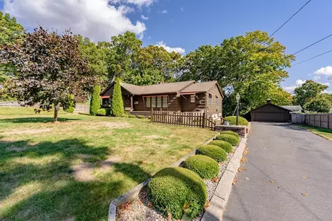 91 Dixie Ter, Chicopee, MA 01020