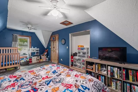 Bedroom - 63 Brookside Rd, Orange, MA 01364 photo 4 of 4
