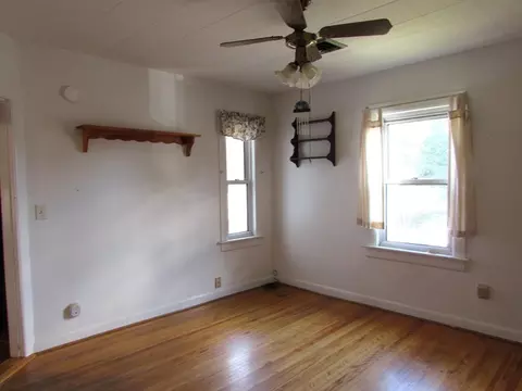 59 Adams St, Danvers, MA 01923 photo 10