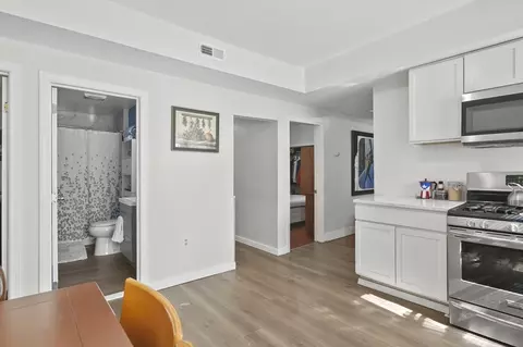 198 Vernon St, Worcester, MA 01607 photo 10