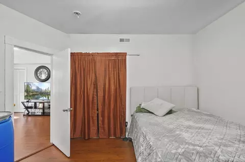 198 Vernon St, Worcester, MA 01607 photo 12