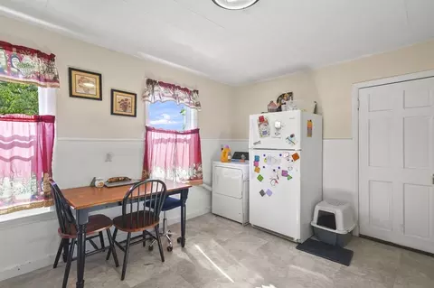 198 Vernon St, Worcester, MA 01607 photo 21