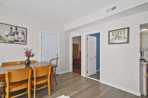 198 Vernon St, Worcester, MA 01607 photo 11