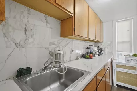 198 Vernon St, Worcester, MA 01607 photo 26