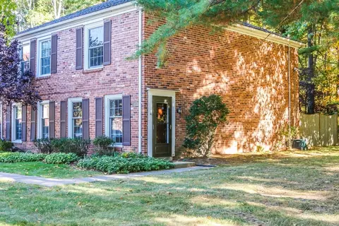 41 Smithfield Ct #41, Springfield, MA 01108